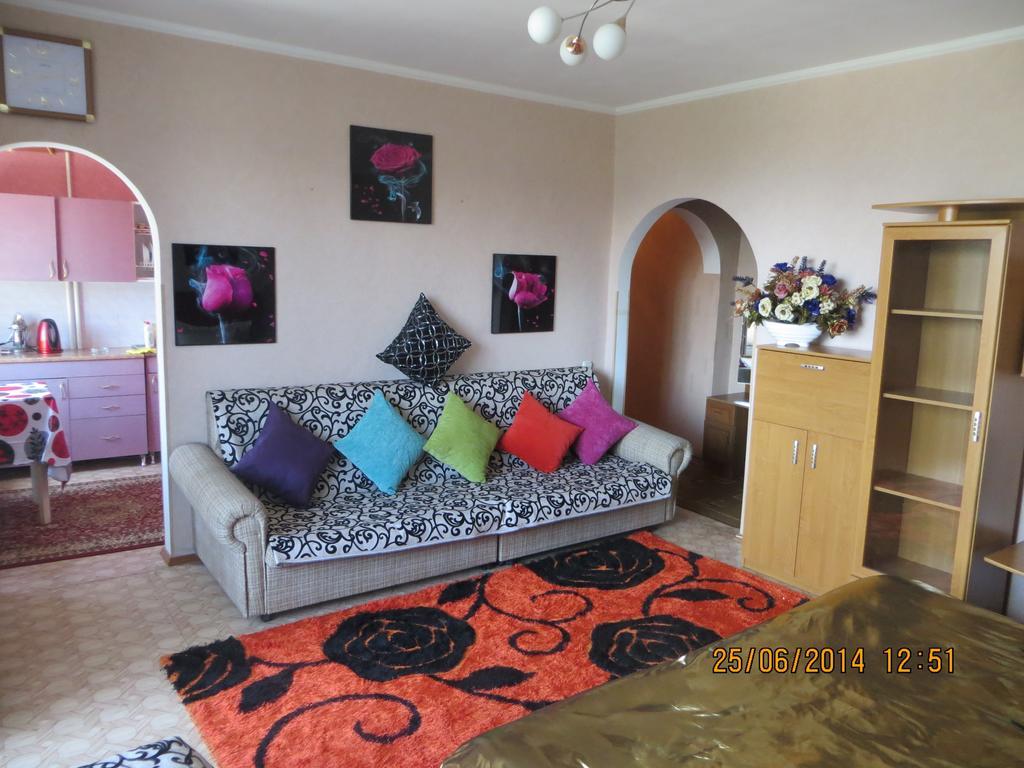 Paradise Apartment Μπισκέκ Δωμάτιο φωτογραφία